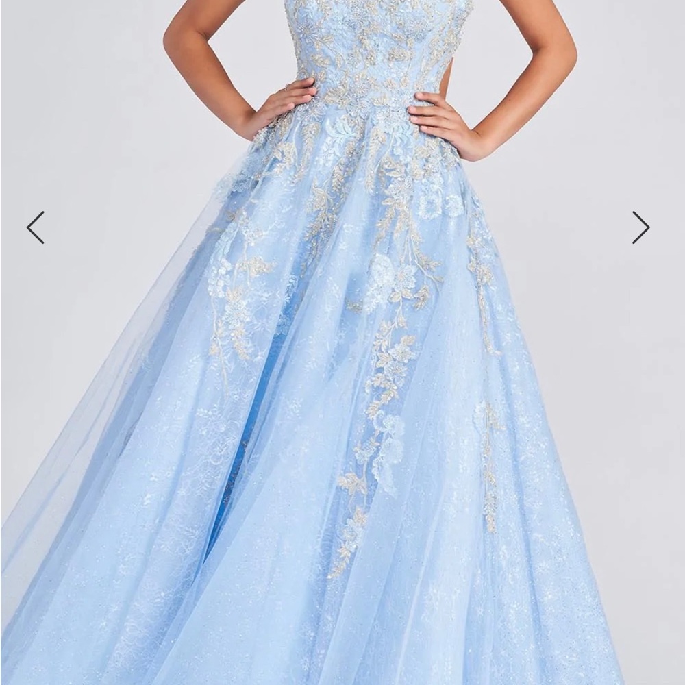 Prom dress - Picture 3 of 4
